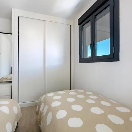 New 3 Bedroom With Pool + Near - Rdr274 Apartment *